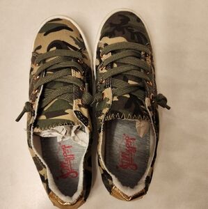 Womens Jellypop Camouflage Sneakers with Green Laces